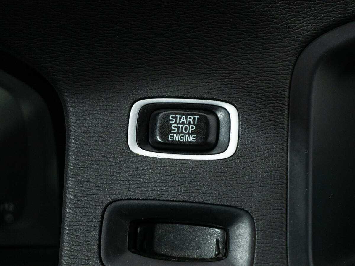 Б/У Вольво С60 2012 года. Фото: #17