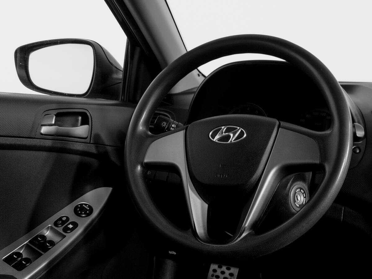 Б/У Хендай Солярис 2016 года. Фото: #13