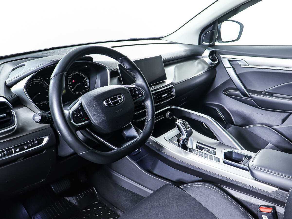 Б/У Джили Кулрэй 2021 года. Фото: #11