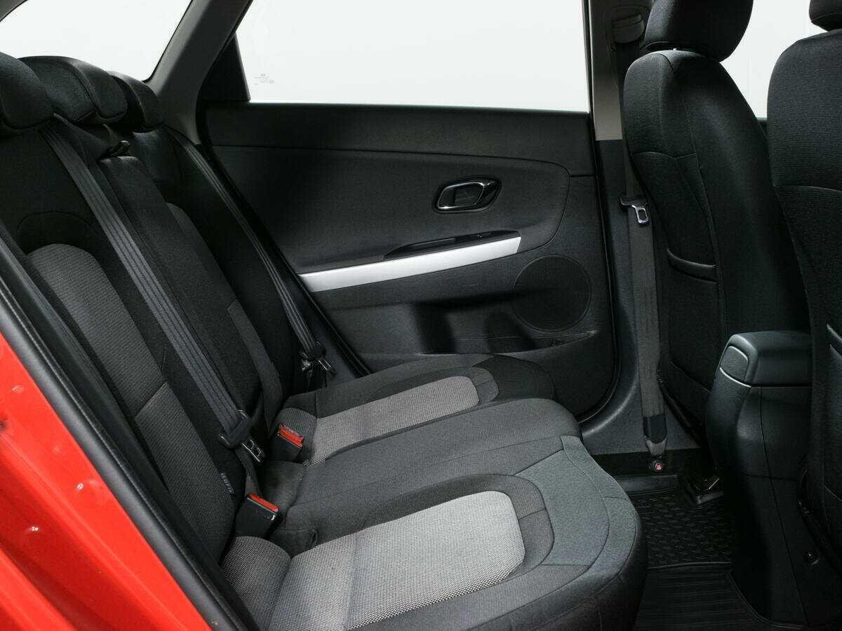 Б/У Киа Сид 2018 года. Фото: #11