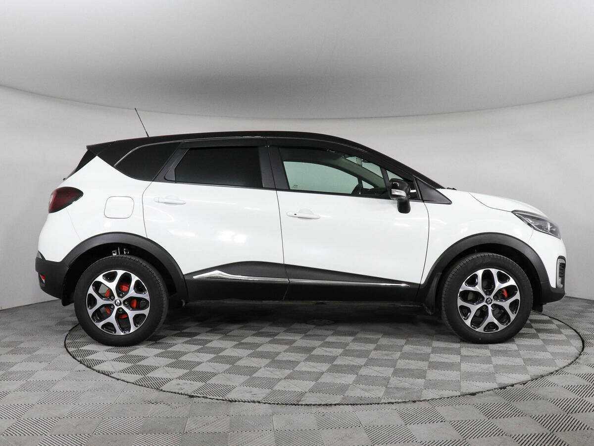 Б/У Рено Каптюр 2017 года. Фото: #3