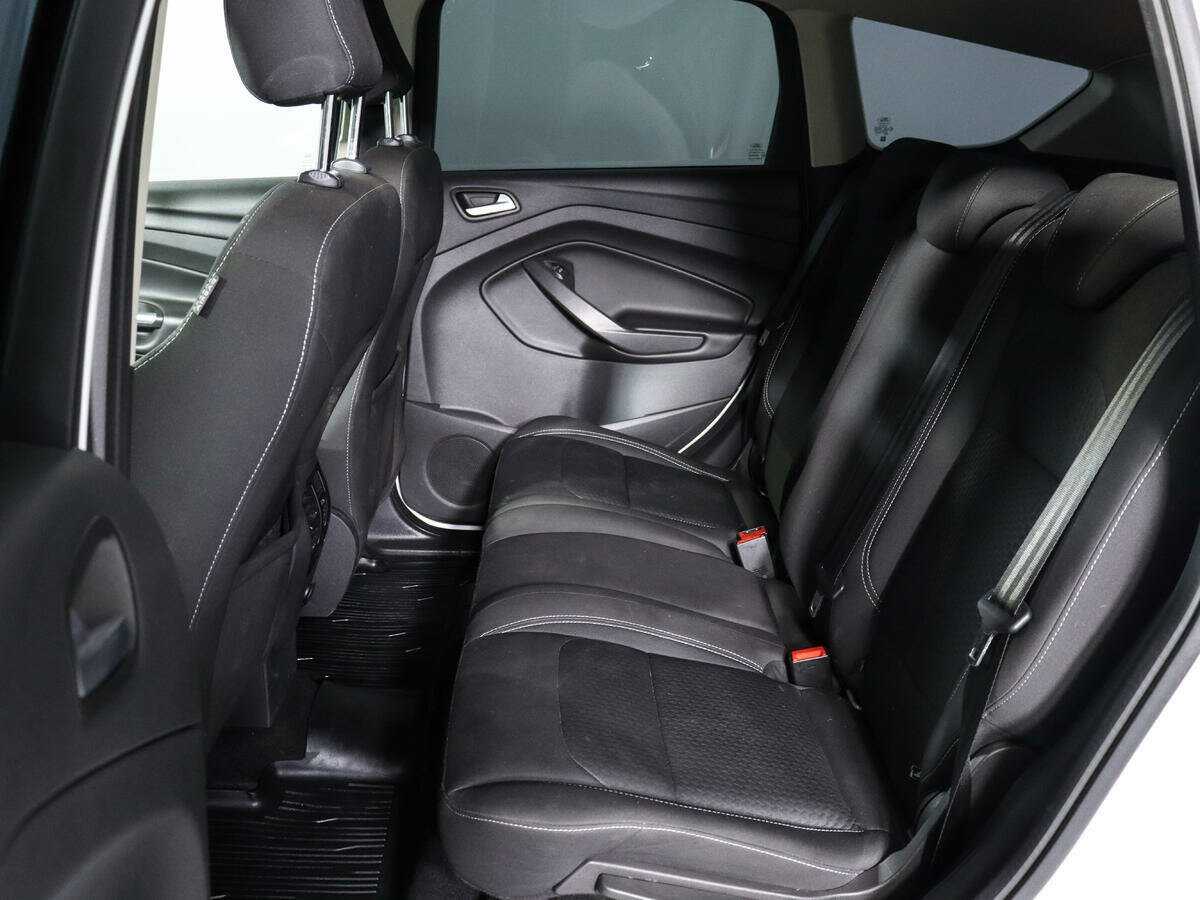 Б/У Форд Куга 2017 года. Фото: #6