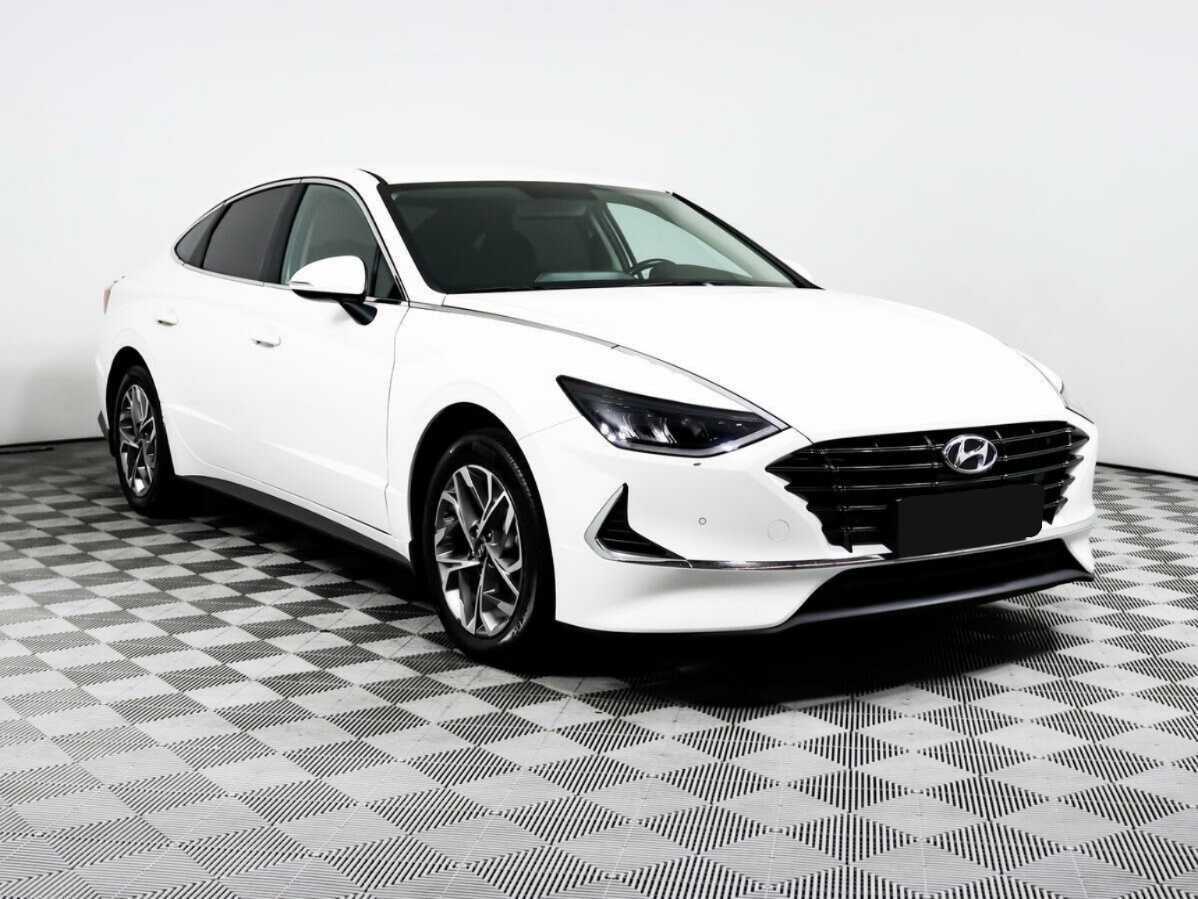 Hyundai Sonata 2021 года с пробегом. Фото: #2
