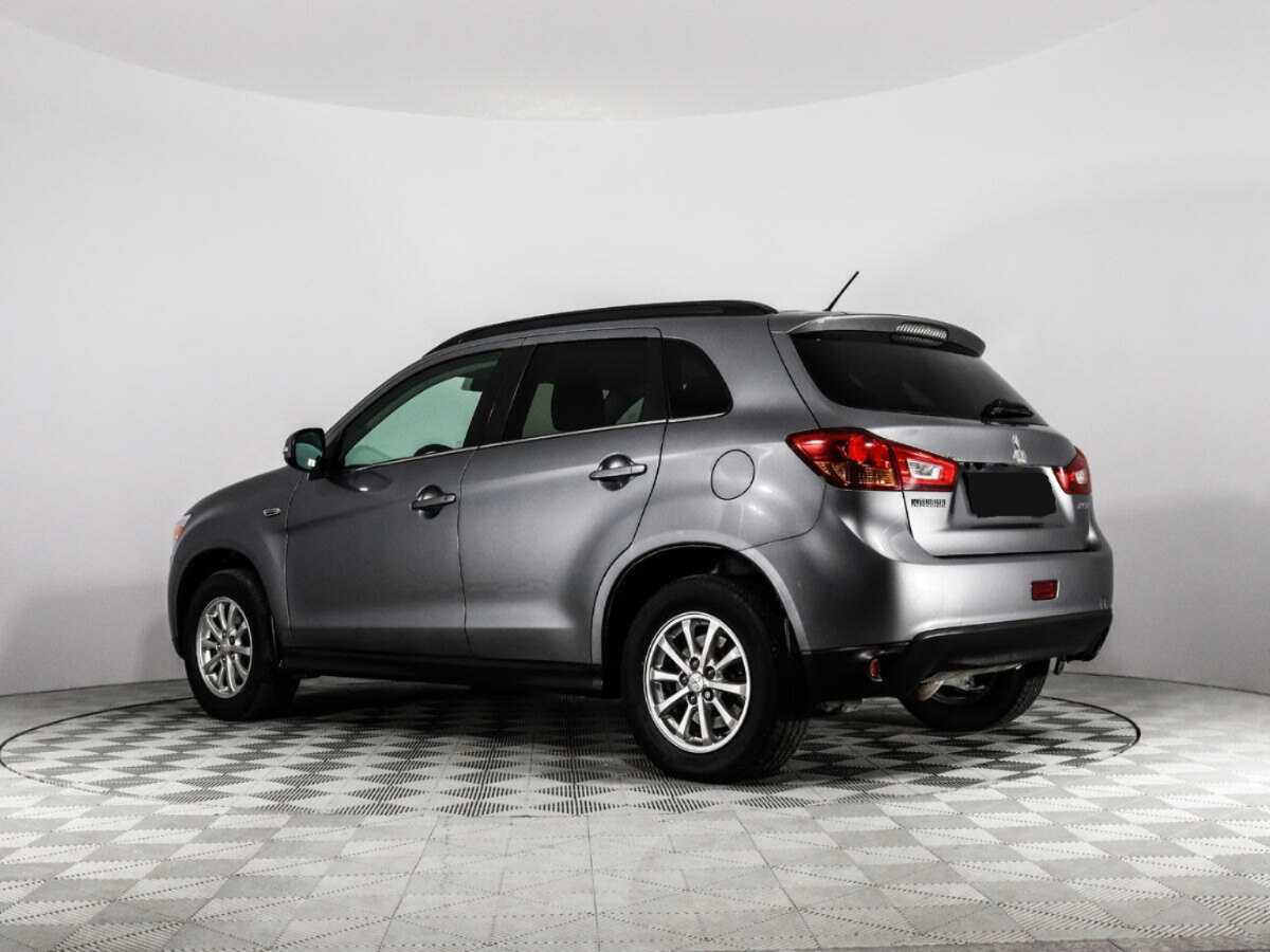 Б/У Митсубиши АС-Икс 2015 года. Фото: #5