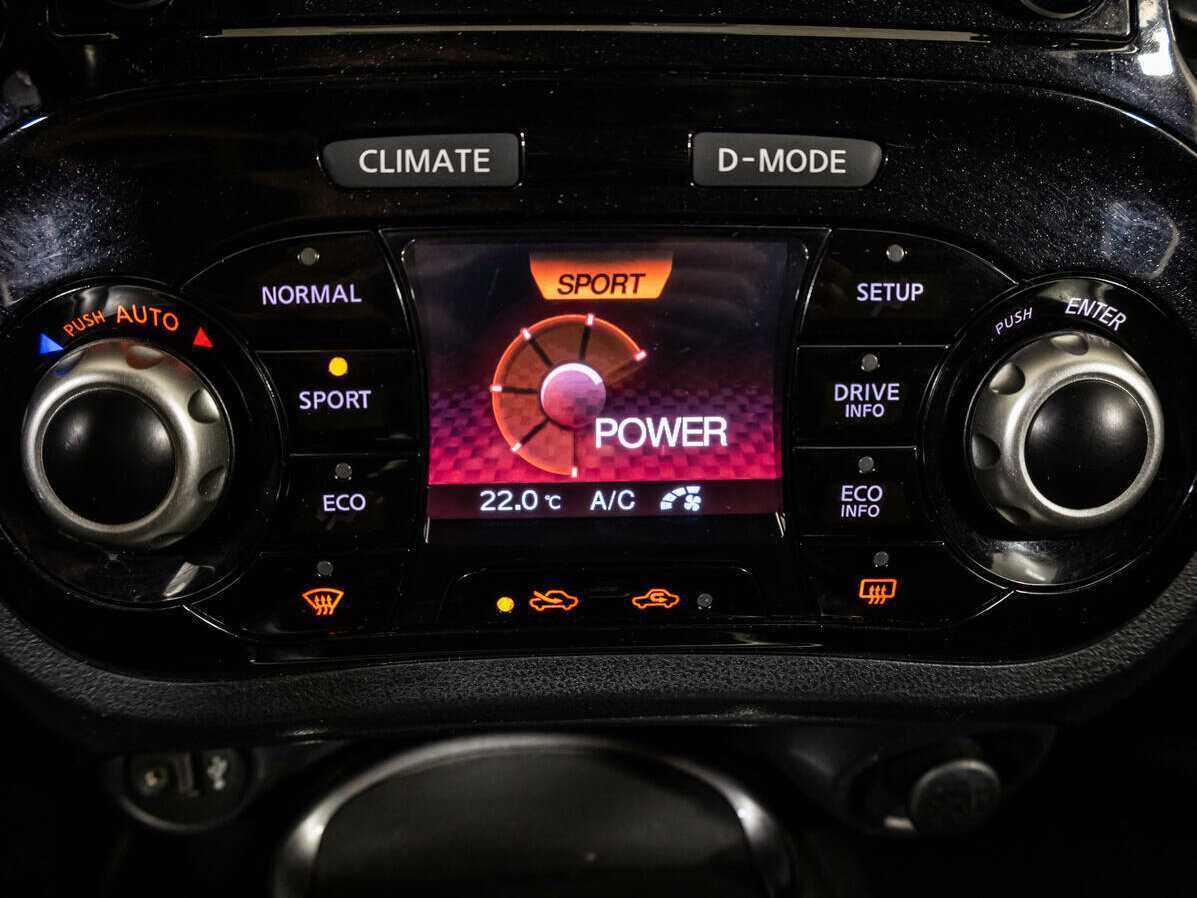 Б/У Ниссан Жук 2017 года. Фото: #10