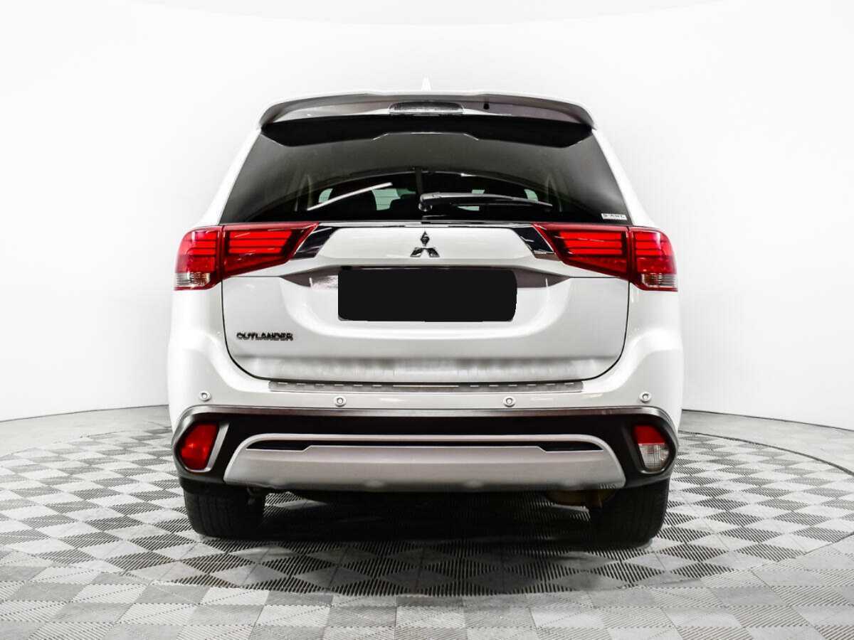 Mitsubishi Outlander 2021 года с пробегом. Фото: #5