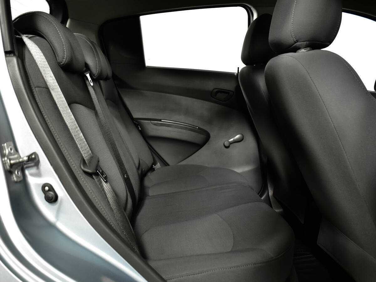 Б/У Шевроле Спарк 2012 года. Фото: #9