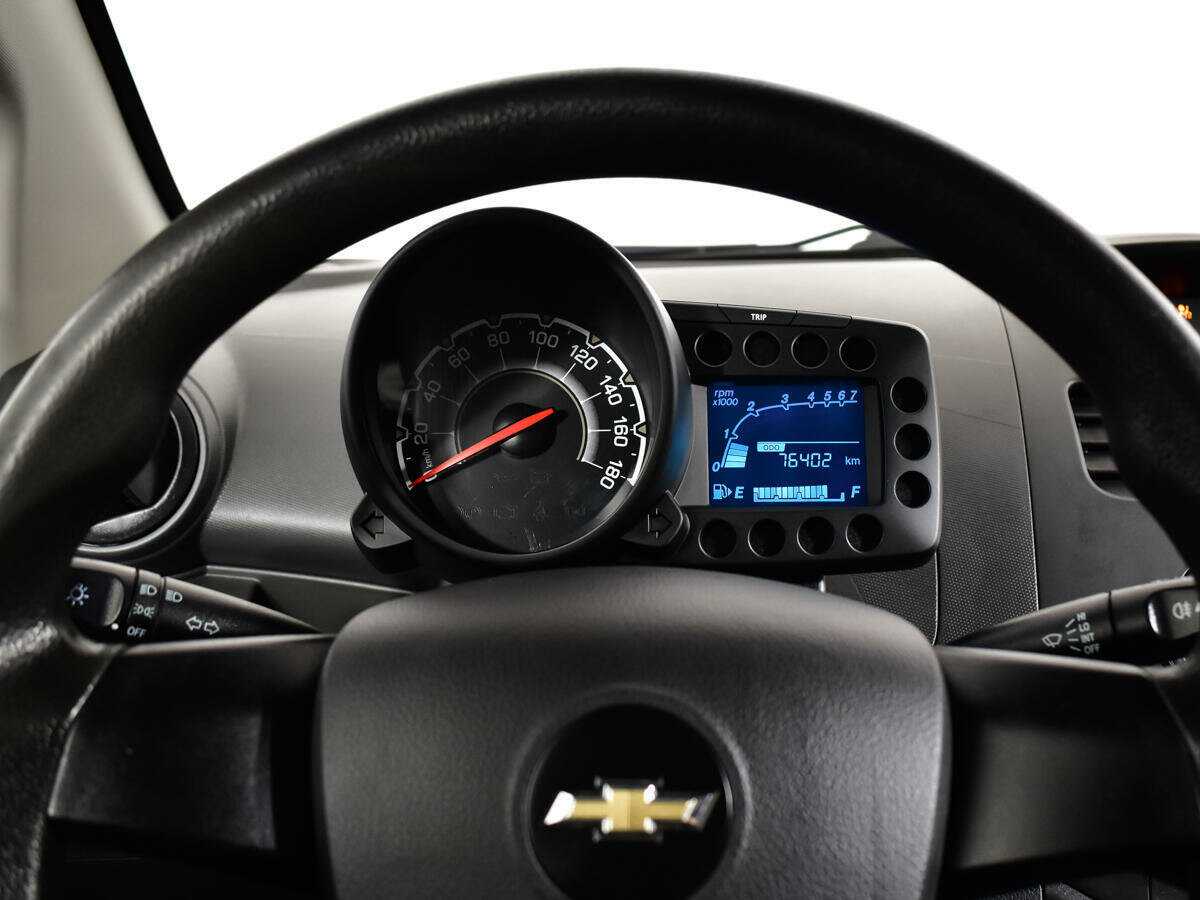 Б/У Шевроле Спарк 2012 года. Фото: #10