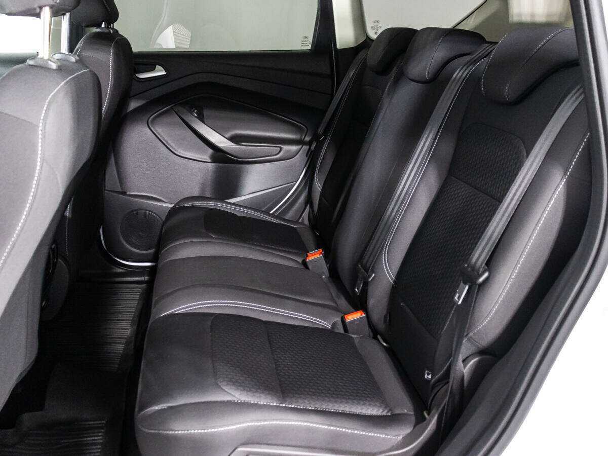 Б/У Форд Куга 2017 года. Фото: #9