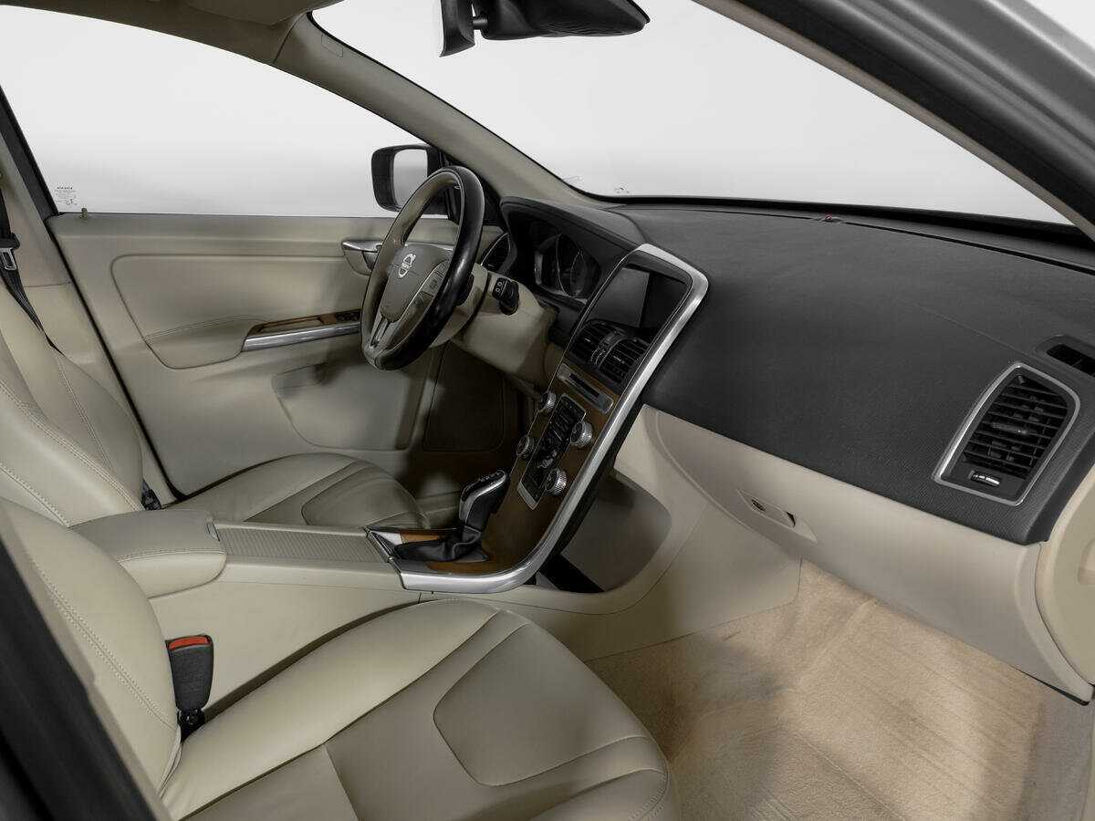 Volvo XC60 2015 года с пробегом. Фото: #8