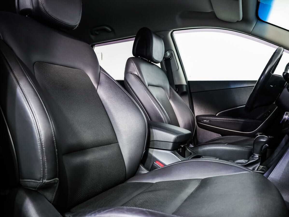 Hyundai Santa Fe 2017 года с пробегом. Фото: #10