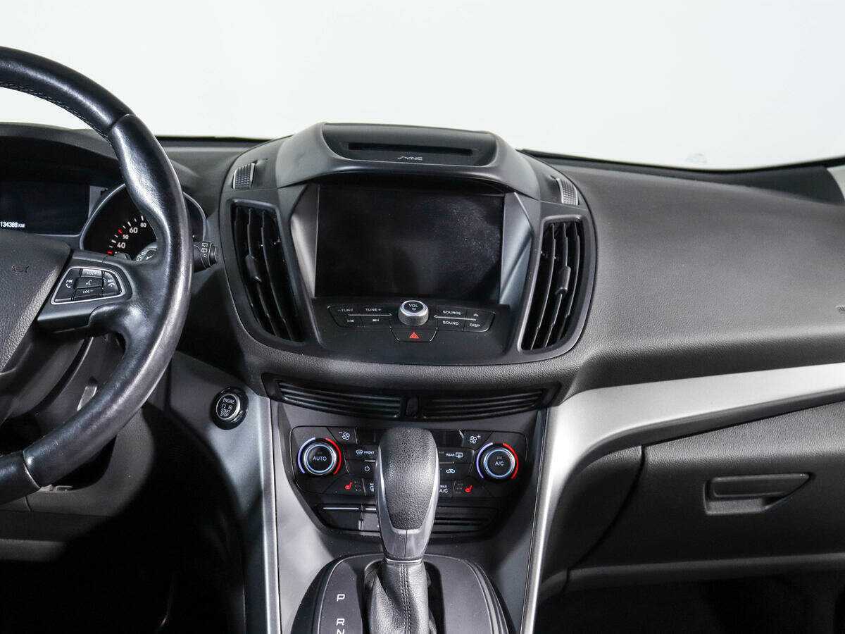 Б/У Форд Куга 2017 года. Фото: #10