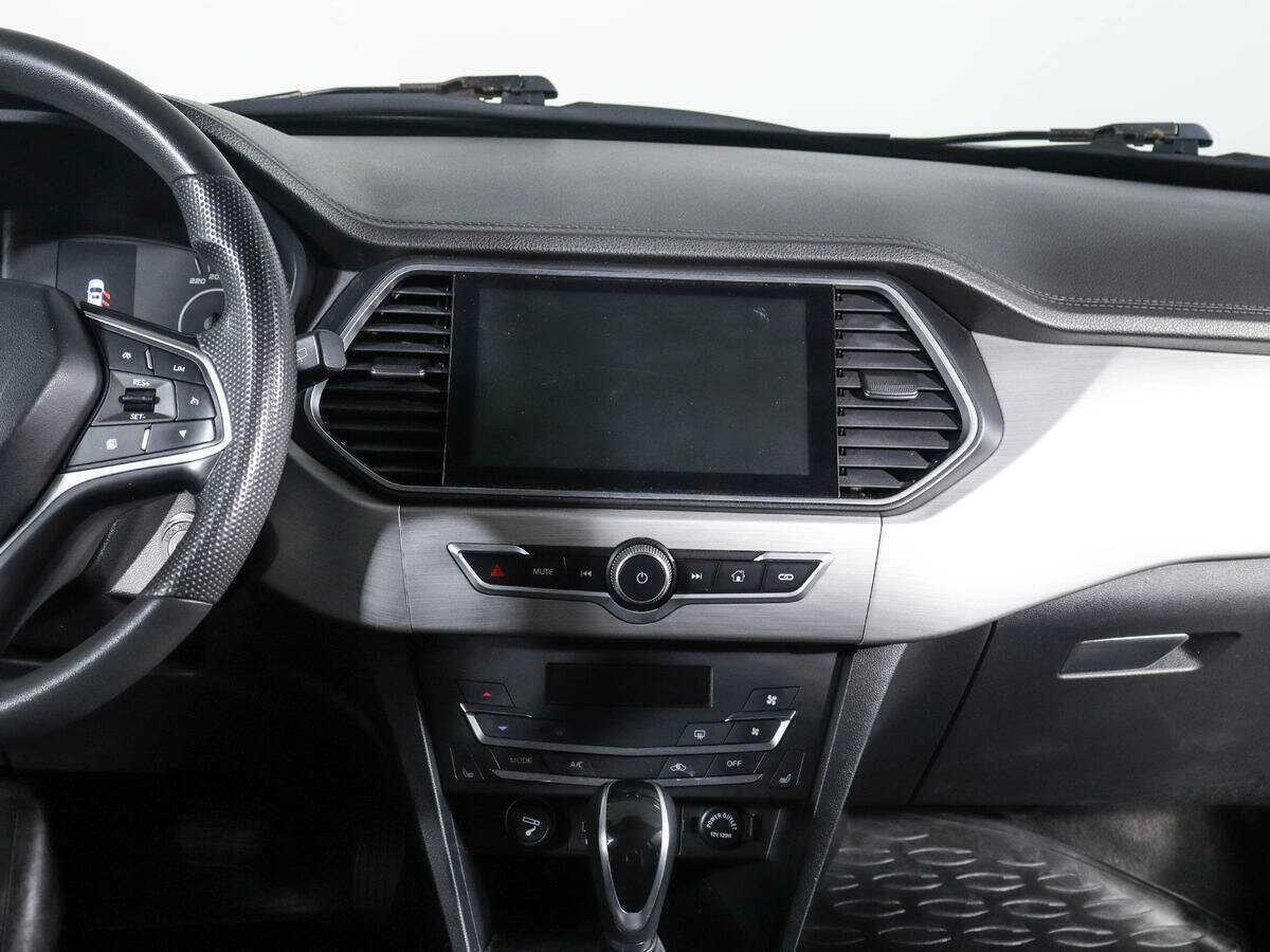 Б/У Лифан Икс70 2018 года. Фото: #10