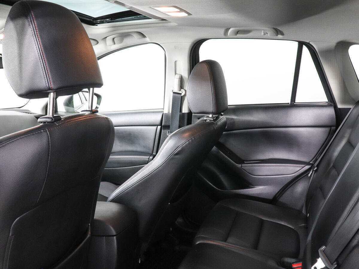 Б/У Мазда Ц-Икс-5 2012 года. Фото: #7