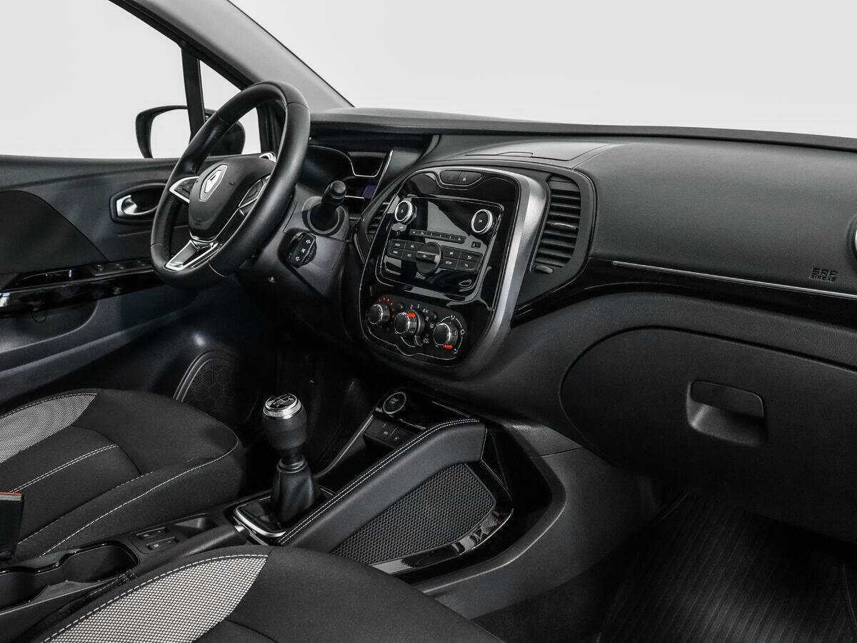 Б/У Рено Каптюр 2020 года. Фото: #10