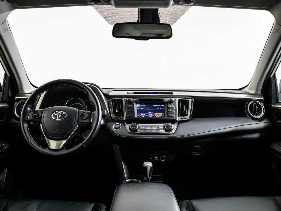 Б/У Тойота Рав4 2012 года. Фото: #6