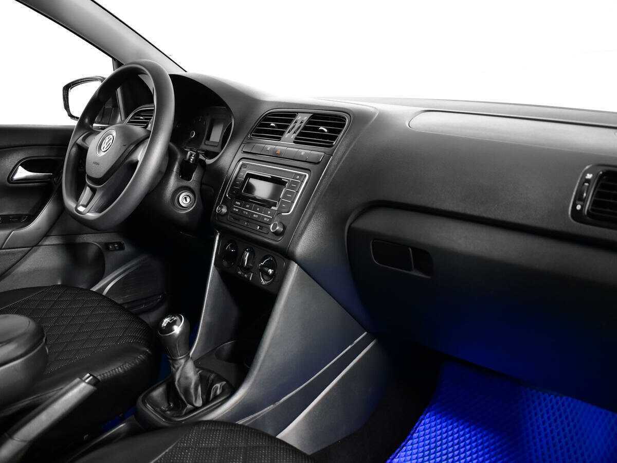 Б/У Фольксваген Поло 2019 года. Фото: #8