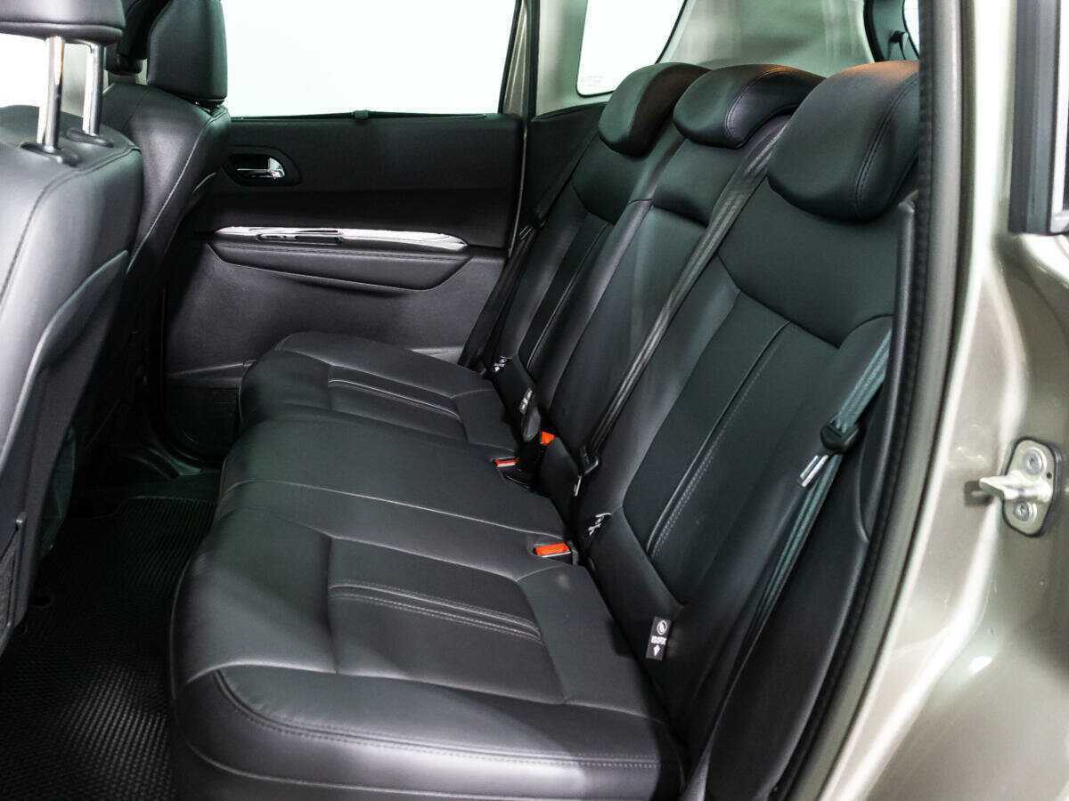 Б/У Пежо 3008 2013 года. Фото: #9