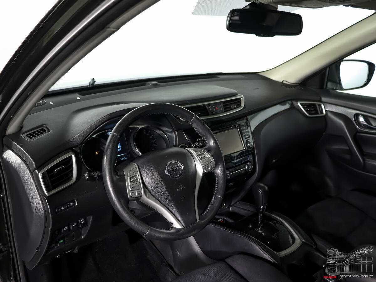 Б/У Ниссан Икс-Трейл 2015 года. Фото: #10