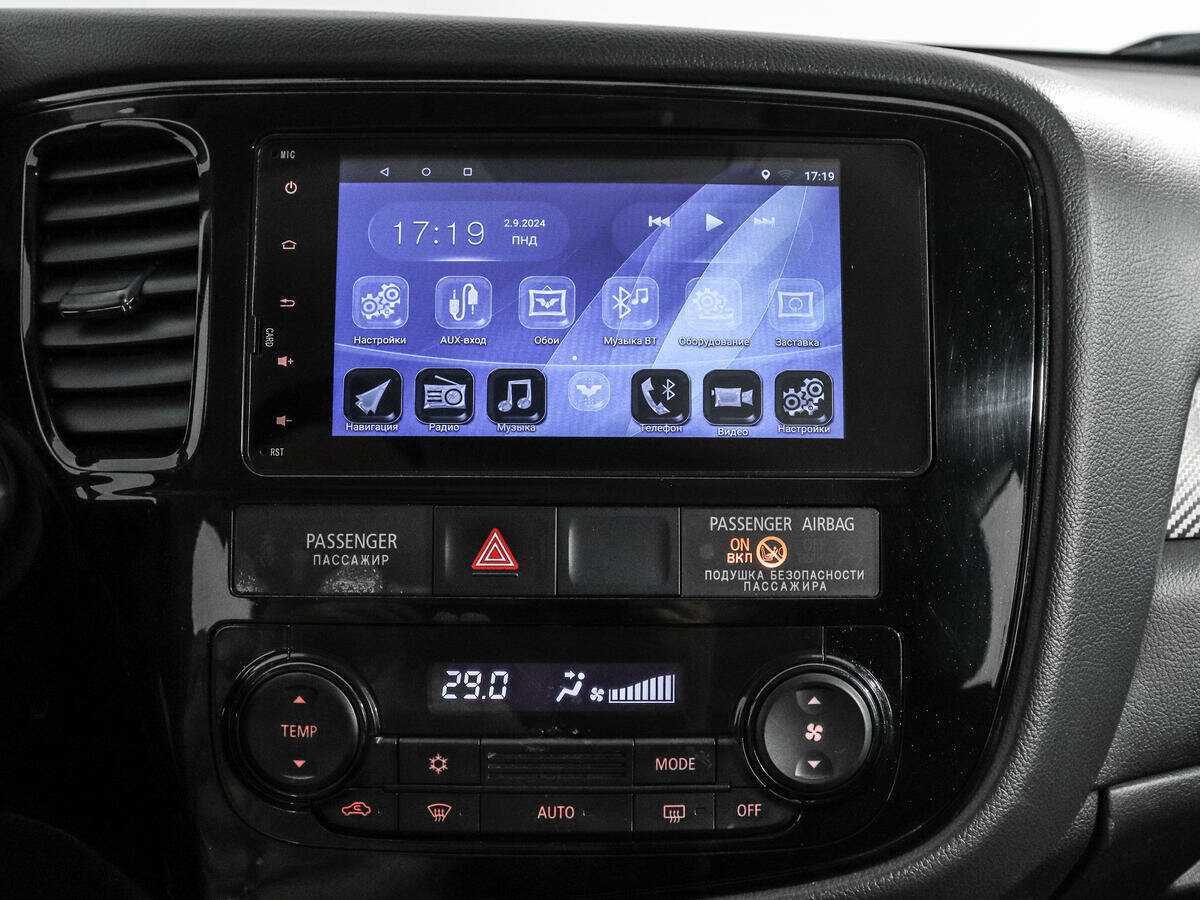 Mitsubishi Outlander 2018 года с пробегом. Фото: #12