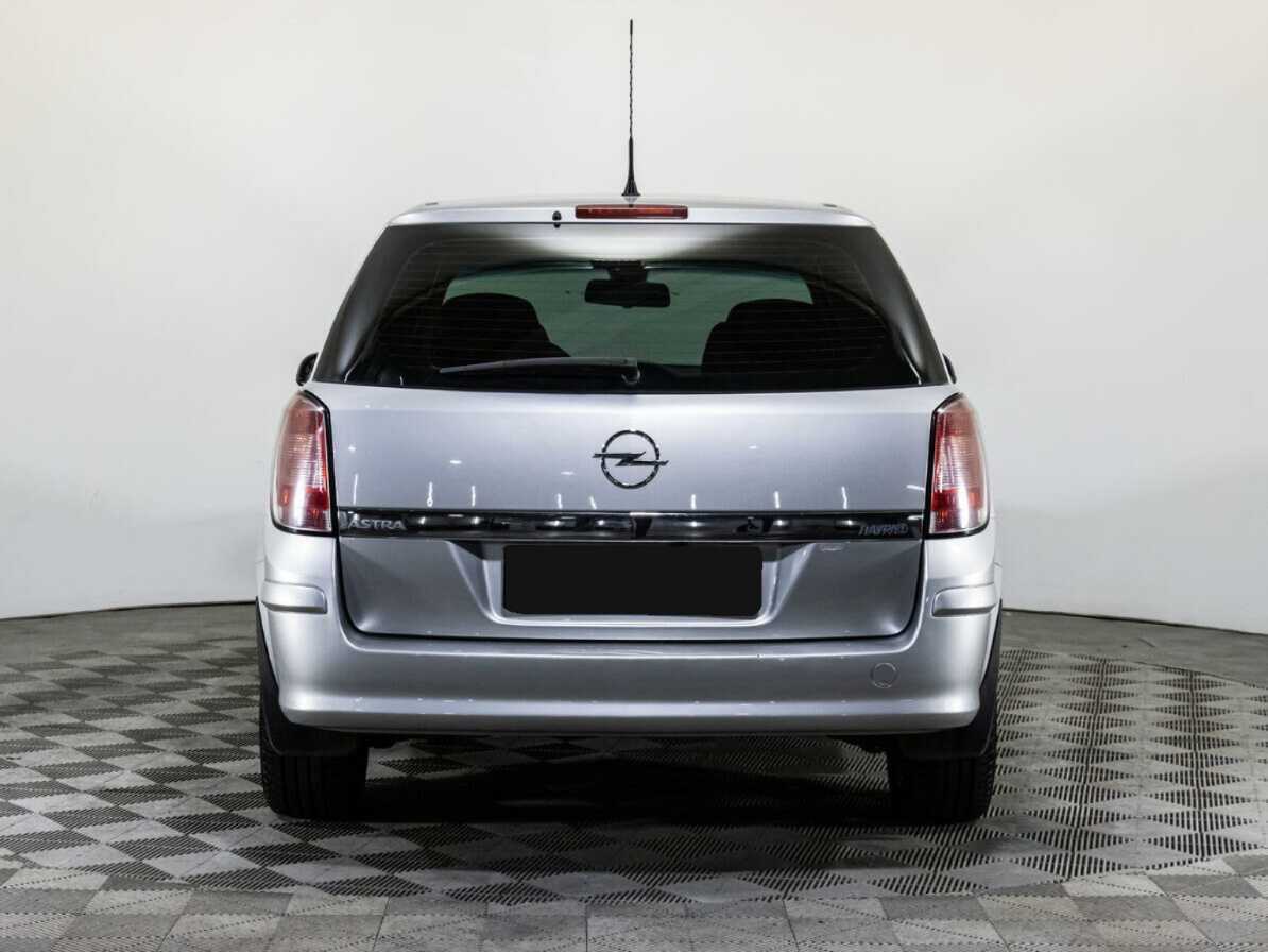 Б/У Опель Астра 2012 года. Фото: #5