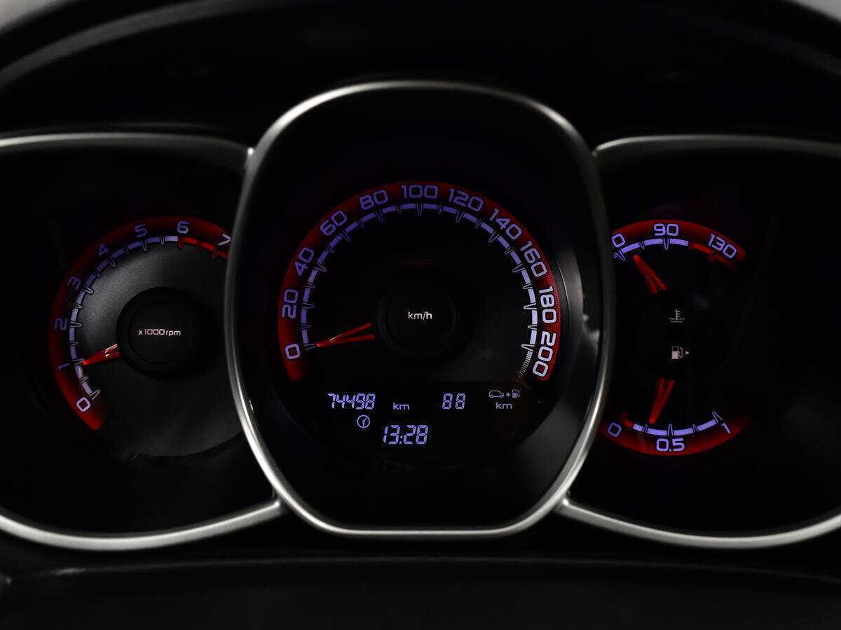 Б/У Лада (ВАЗ) Веста 2019 года. Фото: #8