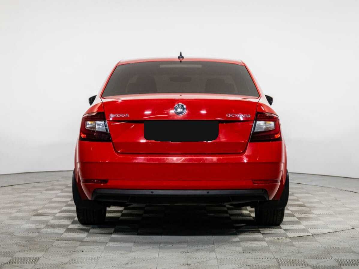 Б/У Шкода Октавия 2017 года. Фото: #4