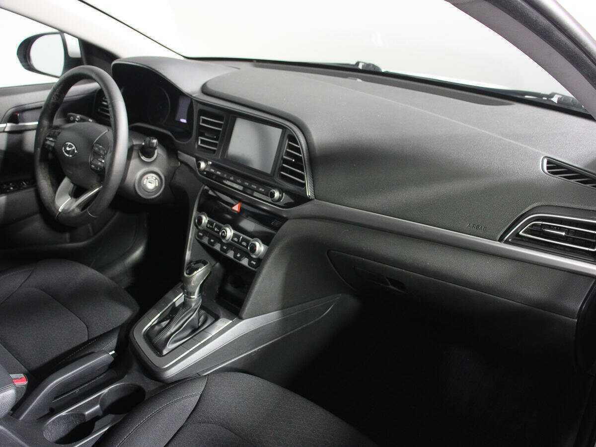 Б/У Хендай Елантра 2020 года. Фото: #5