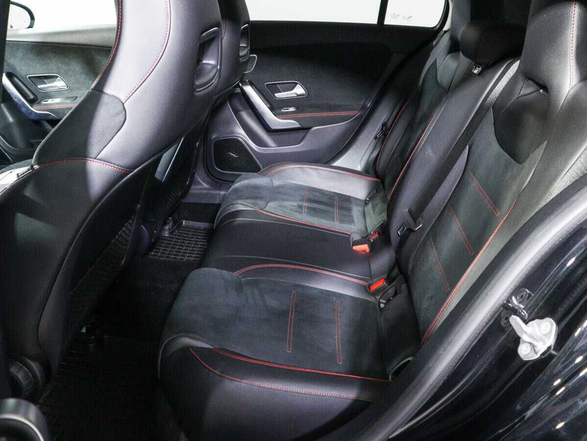 Mercedes-Benz A-Класс 2019 года с пробегом. Фото: #9