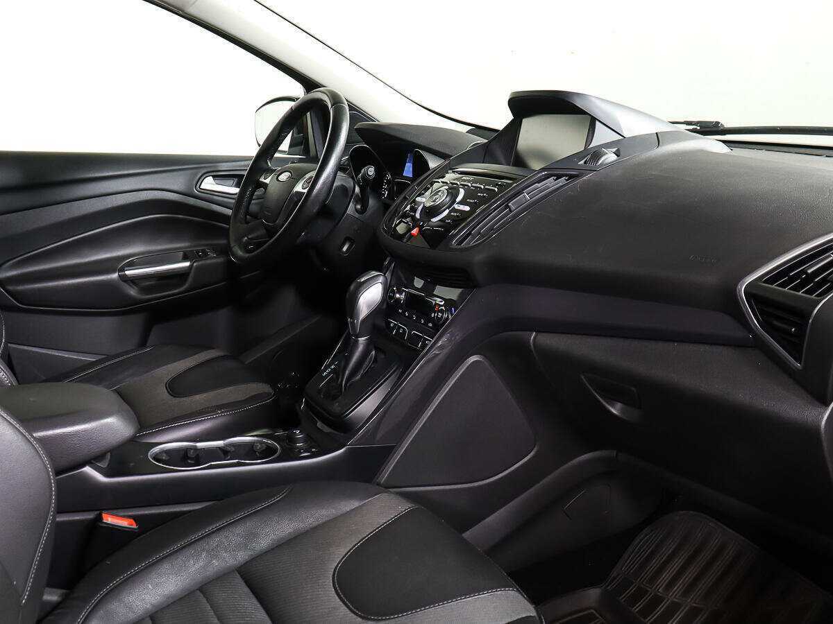 Б/У Форд Куга 2014 года. Фото: #7