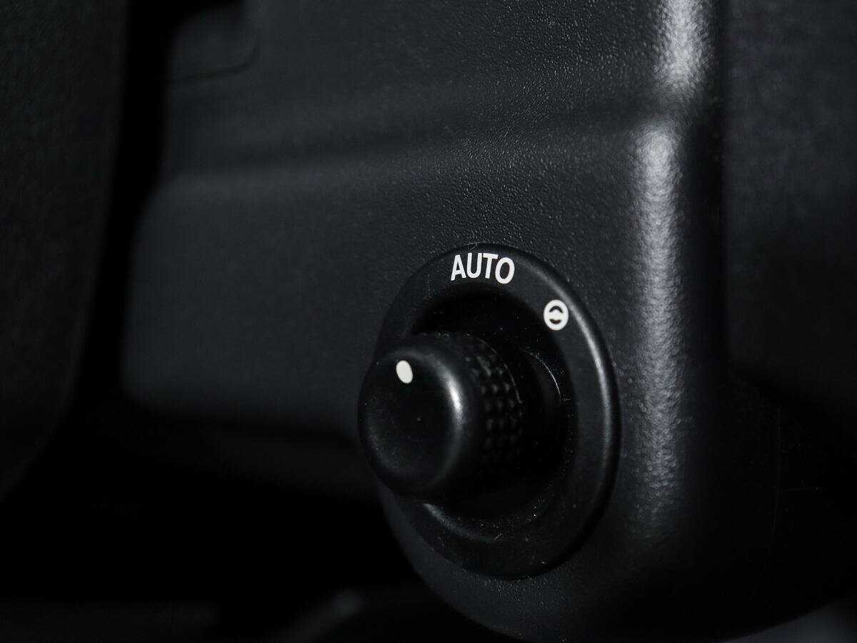 Land Rover Discovery 2013 года с пробегом. Фото: #20