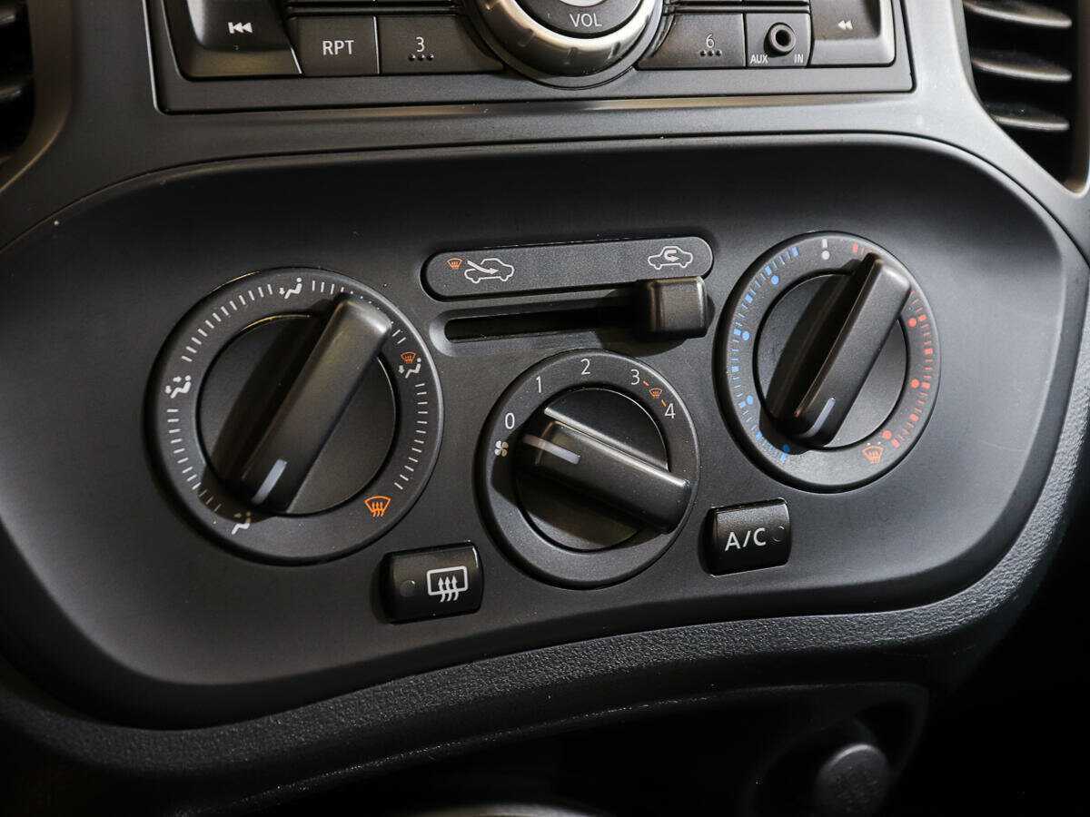 Б/У Ниссан Жук 2014 года. Фото: #14