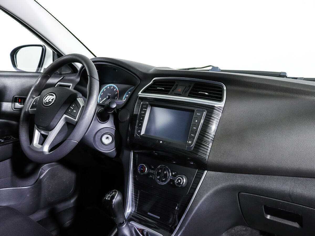 Б/У Лифан Солано 2018 года. Фото: #8