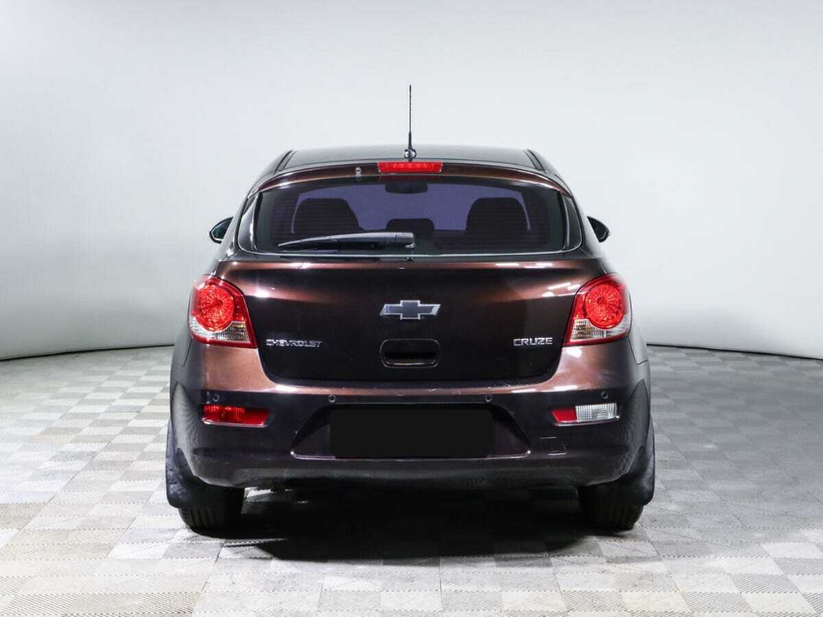 Б/У Шевроле Круз 2014 года. Фото: #4