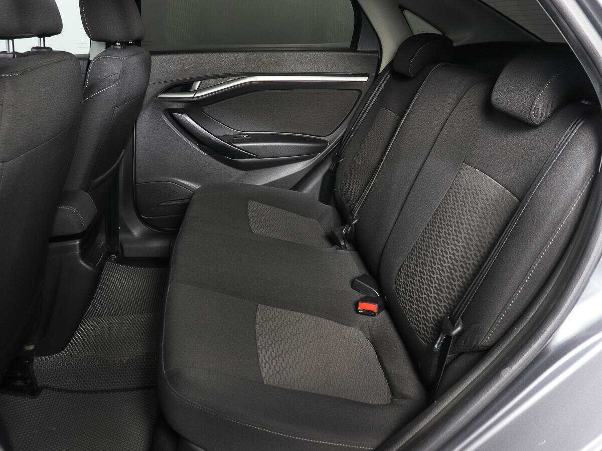 Б/У Лада (ВАЗ) Веста 2020 года. Фото: #9