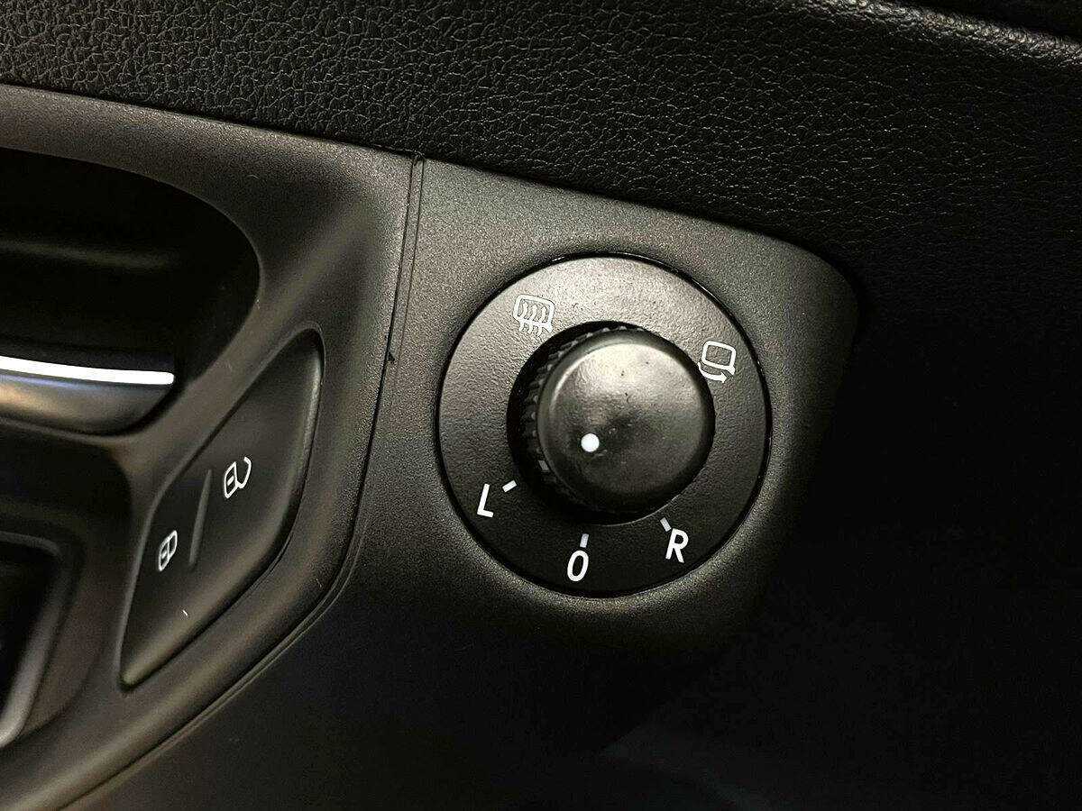 Б/У Фольксваген Поло 2018 года. Фото: #12