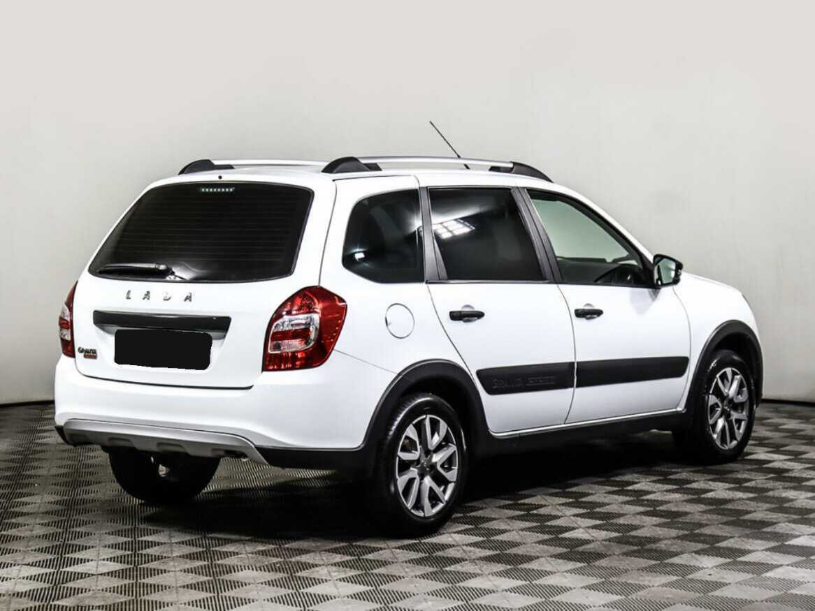 Б/У Лада (ВАЗ) Гранта 2021 года. Фото: #3