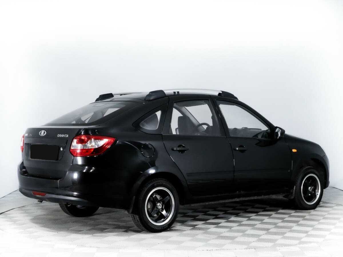 Б/У Лада (ВАЗ) Гранта 2015 года. Фото: #4