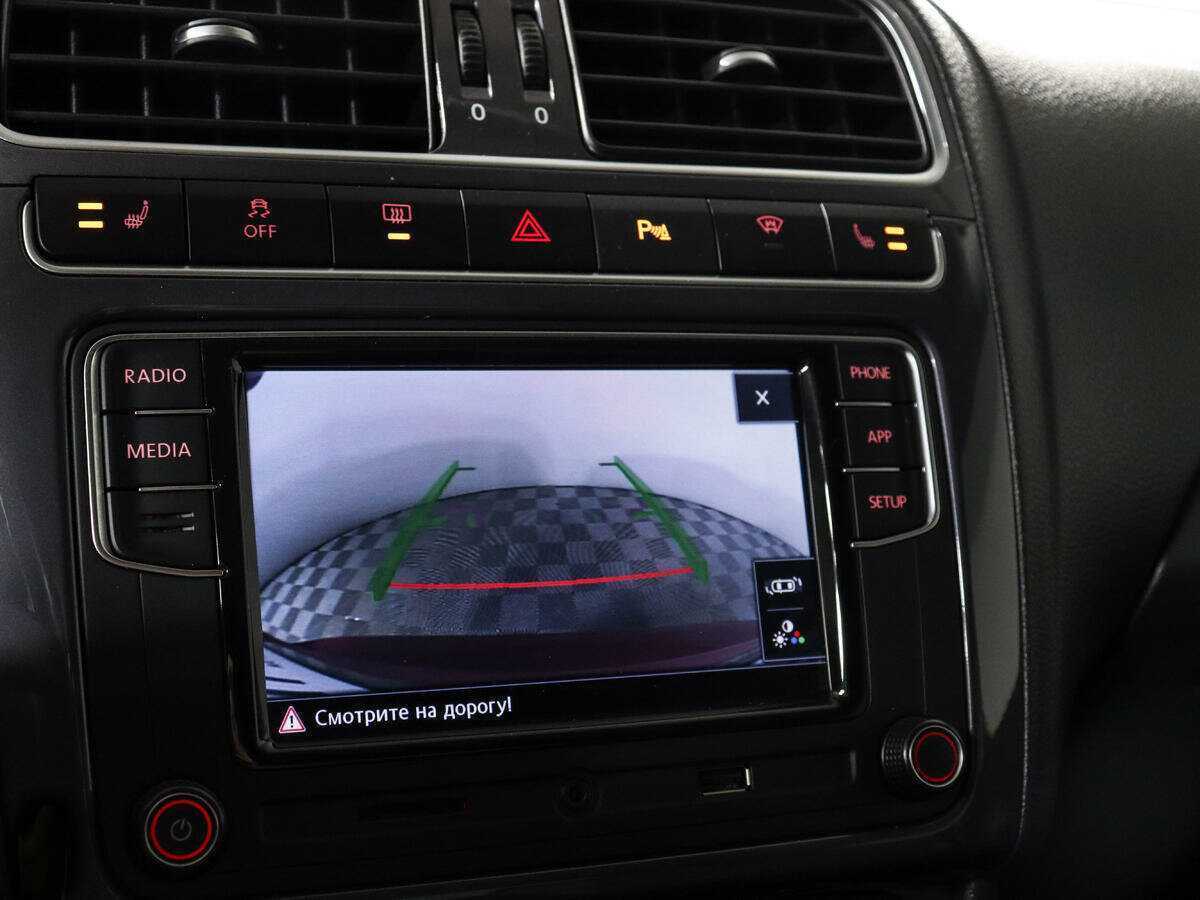 Б/У Фольксваген Поло 2018 года. Фото: #12