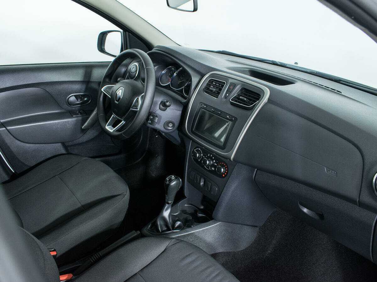 Б/У Рено Логан 2019 года. Фото: #6