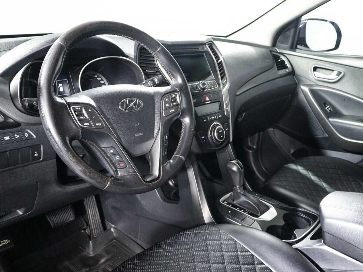 Б/У Хендай Санта Фе 2015 года. Фото: #13