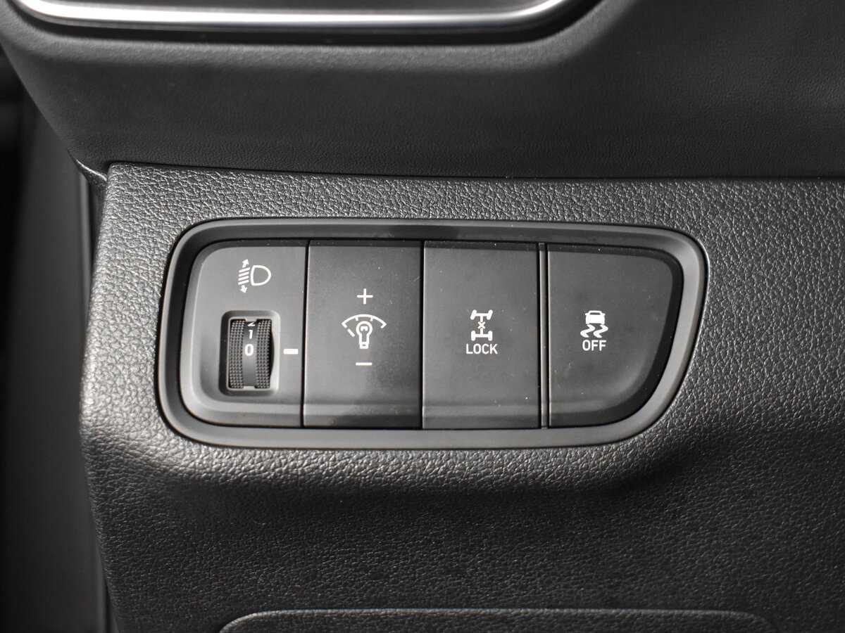 Hyundai Santa Fe 2019 года с пробегом. Фото: #8