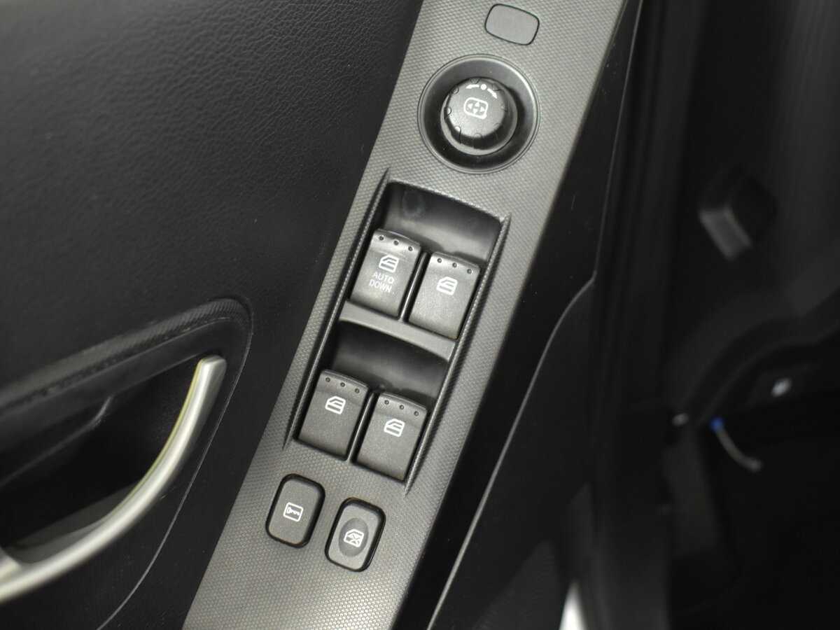 Б/У Сан-Ён Актион 2013 года. Фото: #7