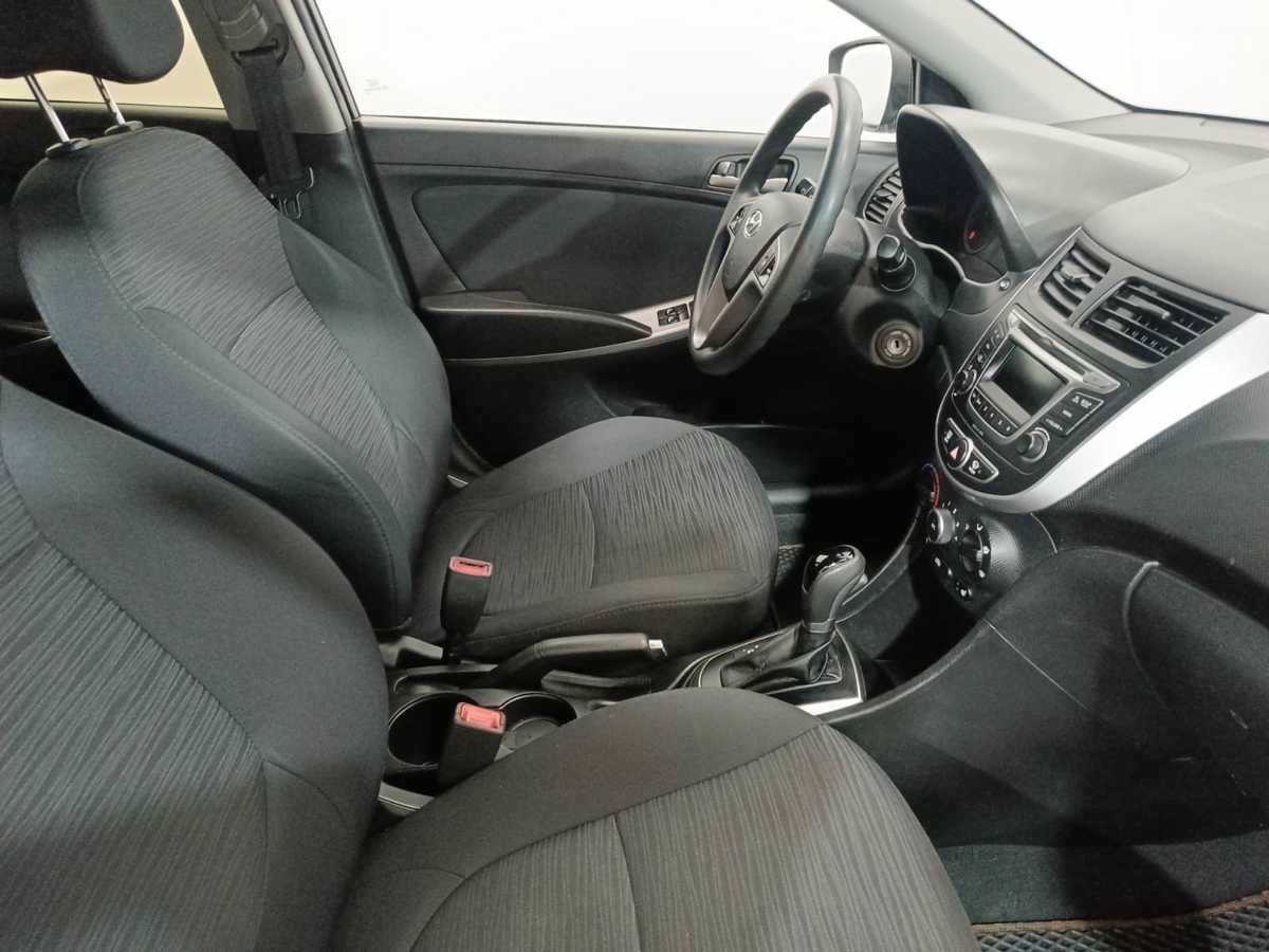 Б/У Хендай Солярис 2016 года. Фото: #9