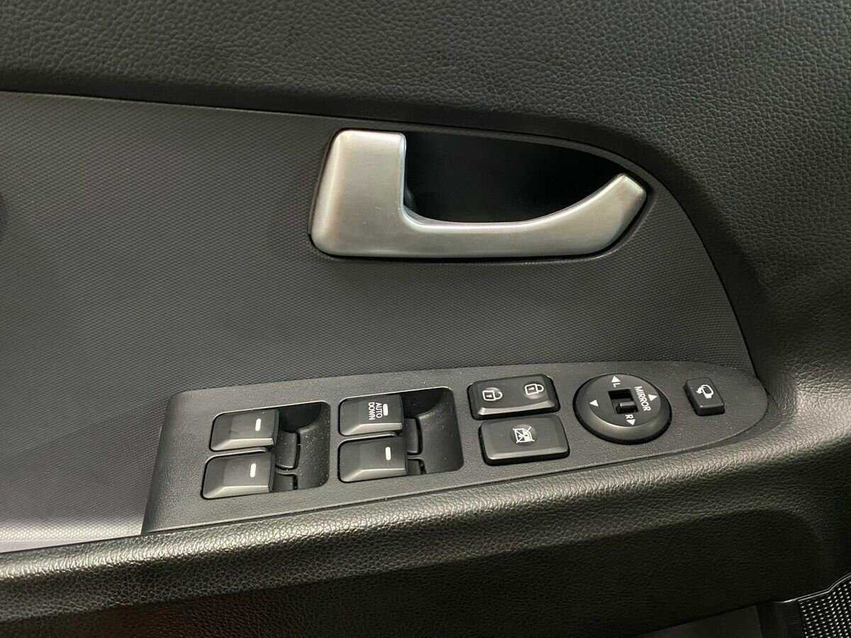 Б/У Киа Спортейдж 2012 года. Фото: #15