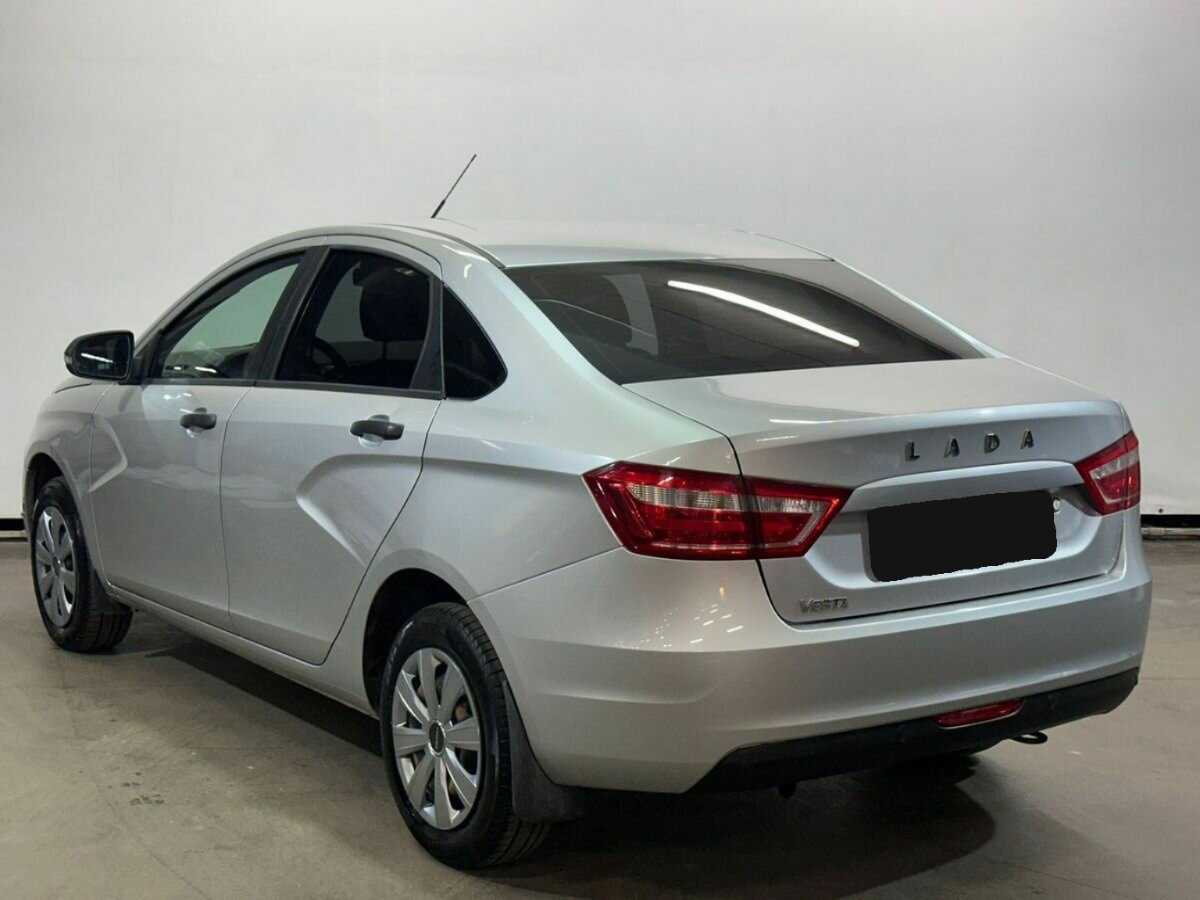 Б/У Лада (ВАЗ) Веста 2016 года. Фото: #6