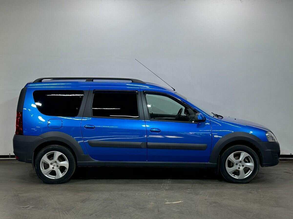 Б/У Лада (ВАЗ) Ларгус 2020 года. Фото: #3