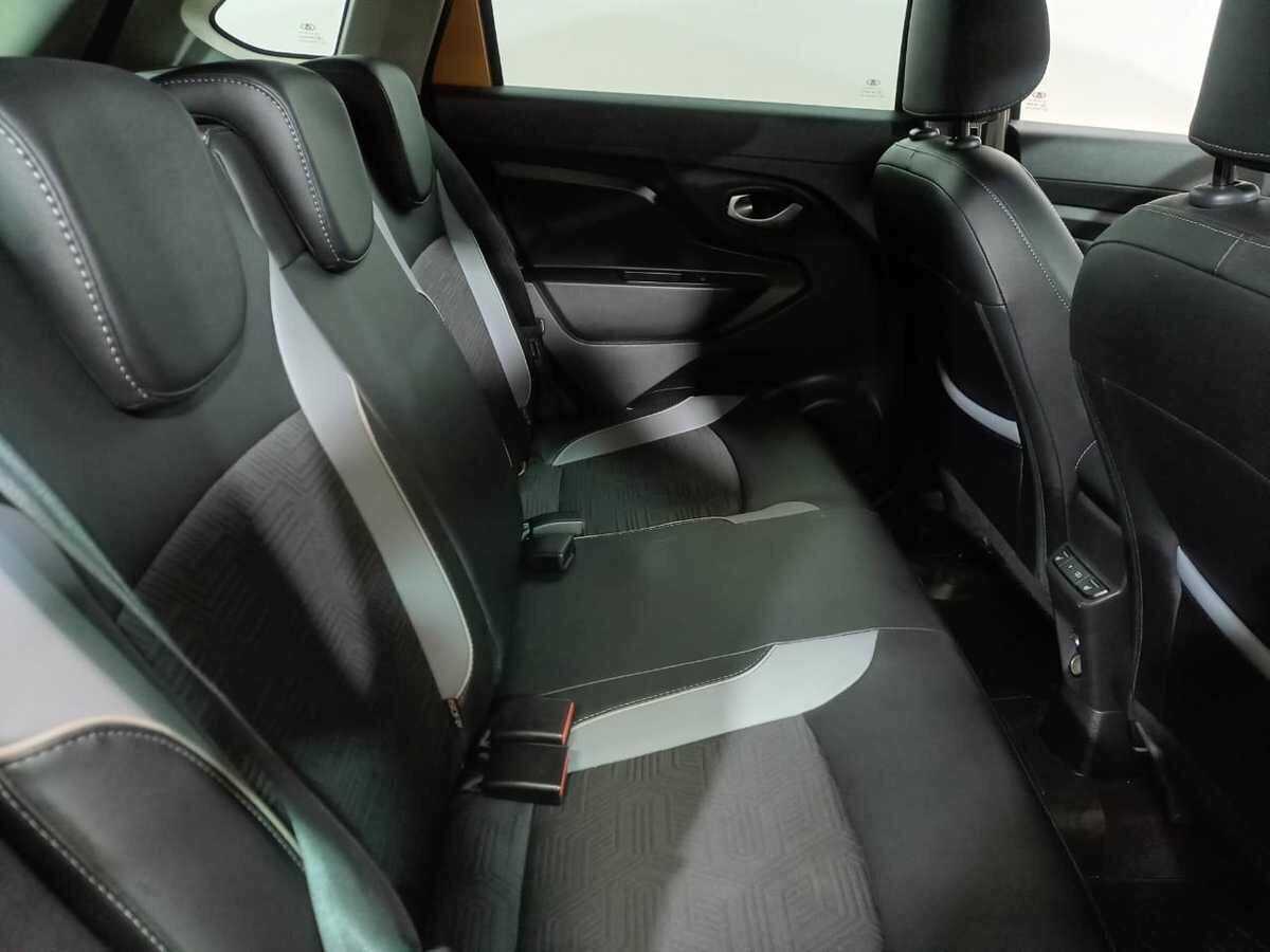 Б/У Лада (ВАЗ) ИКСРЭЙ 2022 года. Фото: #10