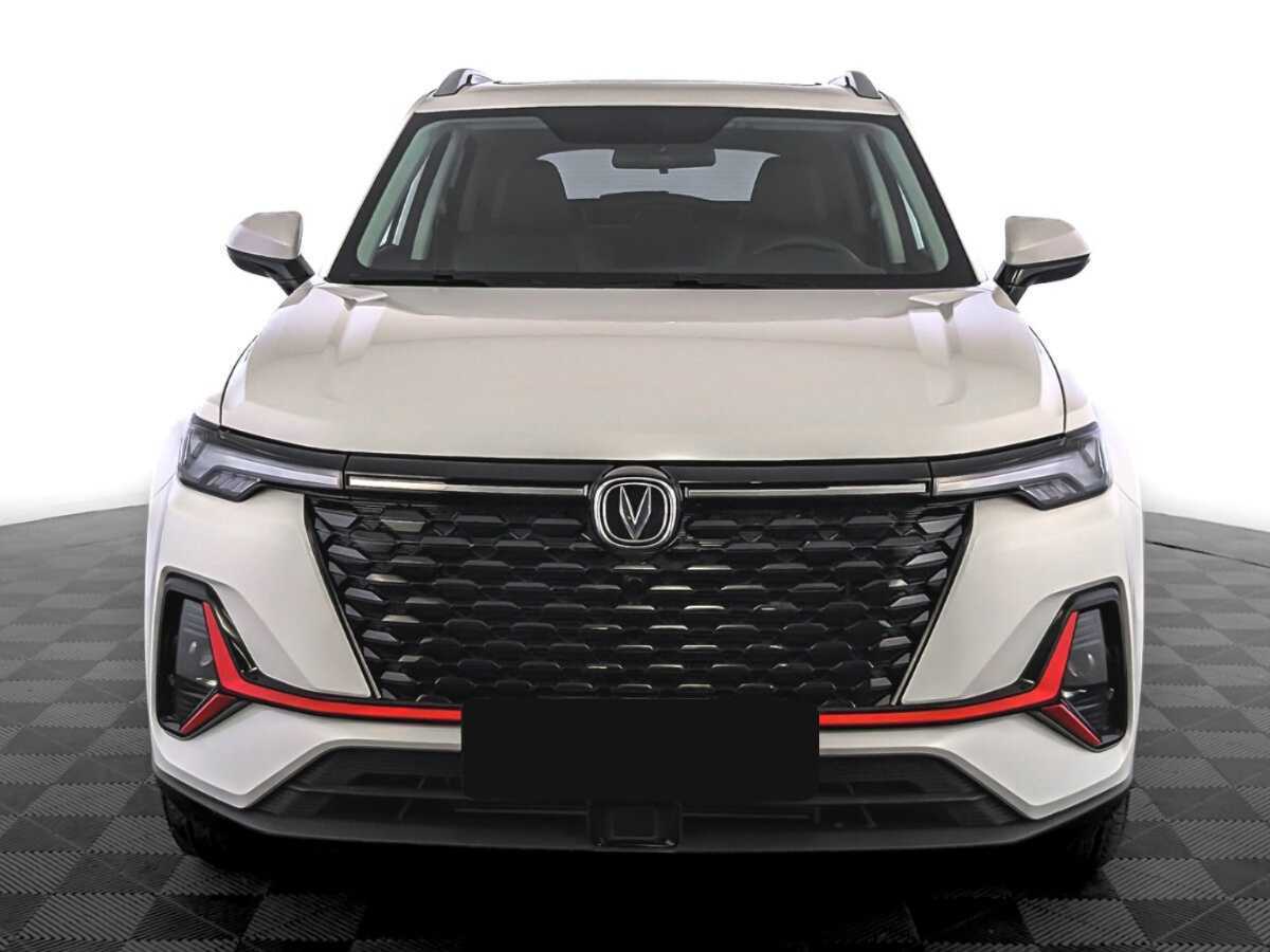 Changan CS35PLUS 2023 года с пробегом. Фото: #1