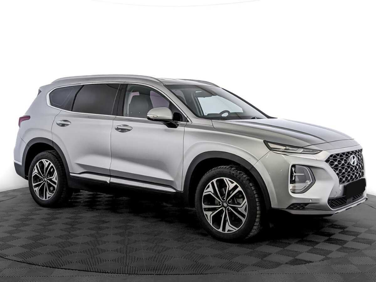 Hyundai Santa Fe 2018 года с пробегом. Фото: #2